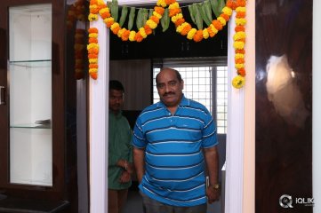 Celebrities at Dhanraj House Warming Function